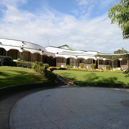 Green Hills Hotel Nyeri Exterior photo