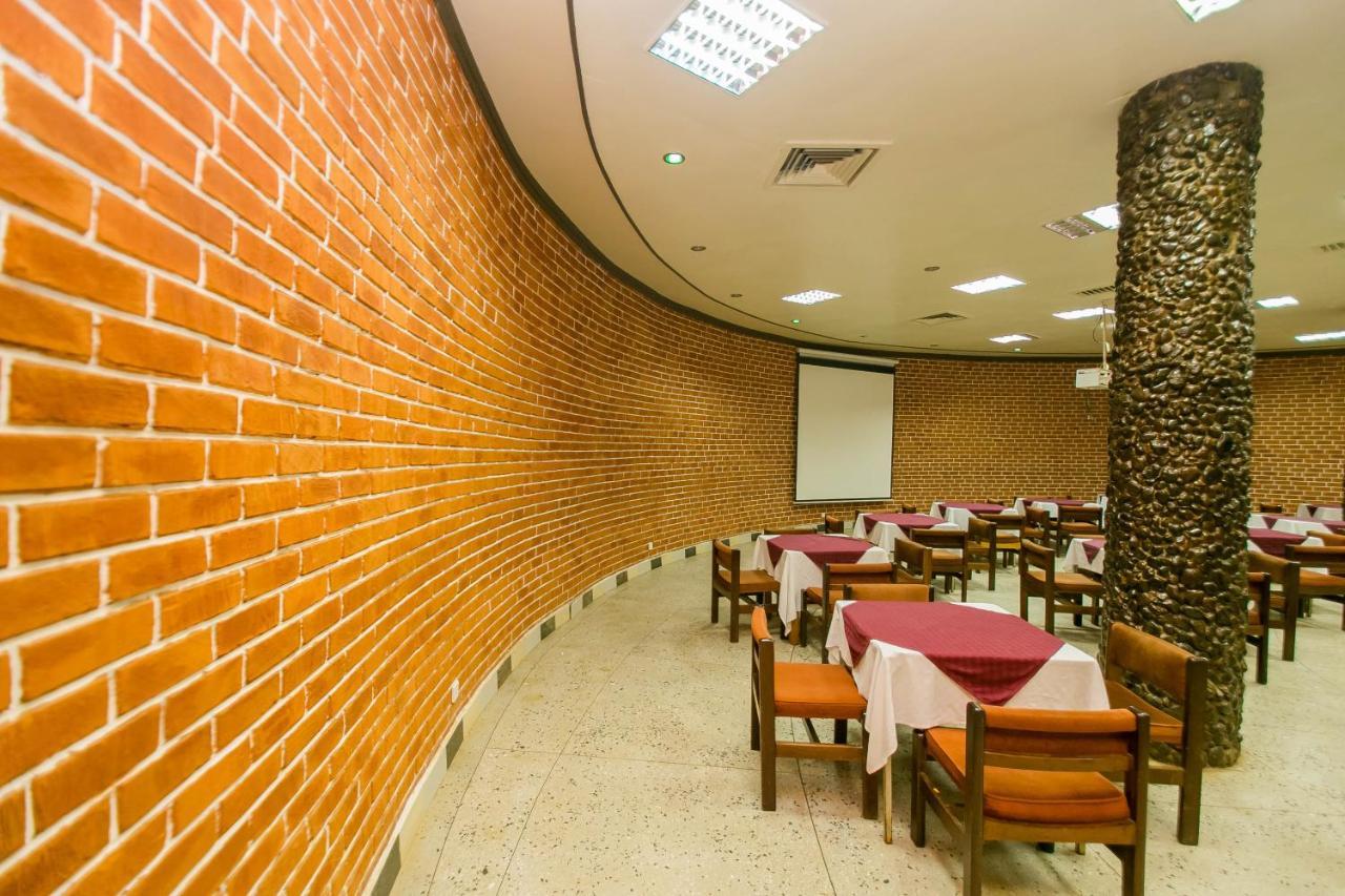 Green Hills Hotel Nyeri Exterior photo