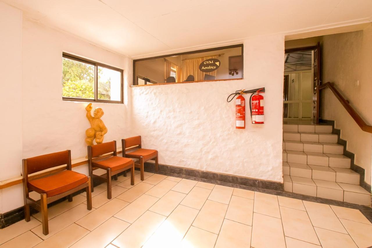 Green Hills Hotel Nyeri Exterior photo