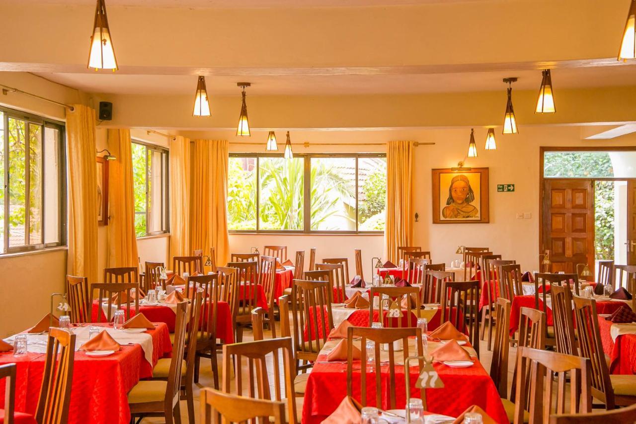 Green Hills Hotel Nyeri Exterior photo